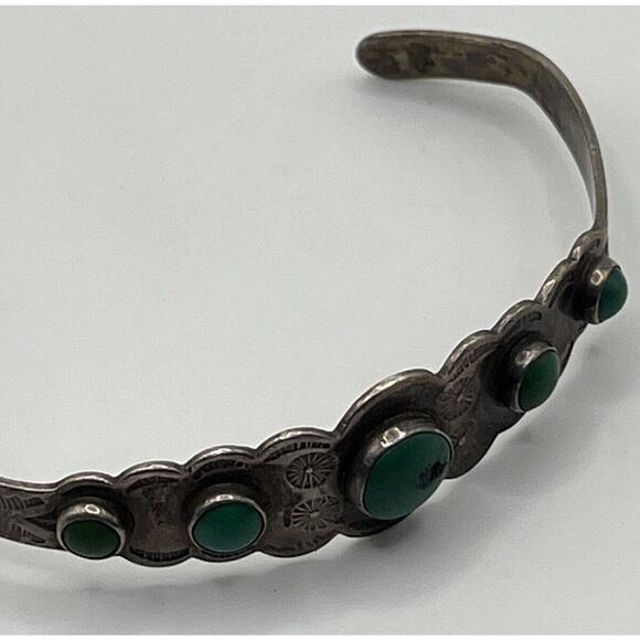 Vintage Native American Sterling Silver Turquoise Cuff Bracelet - Picture 6 of 6